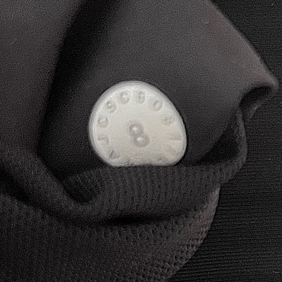 Lululemon Down and Around Black Vest - Picture 7 of 7